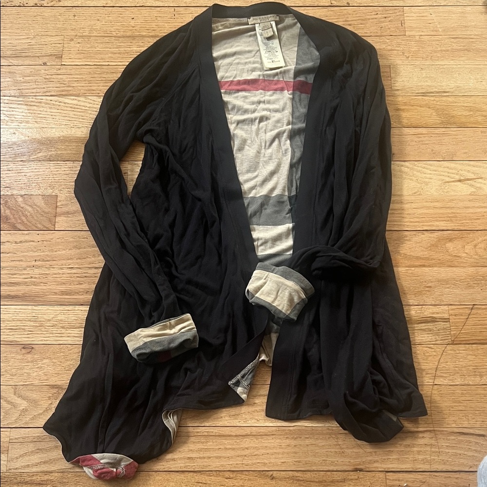 Burberry sweater - Picture 2 of 4
